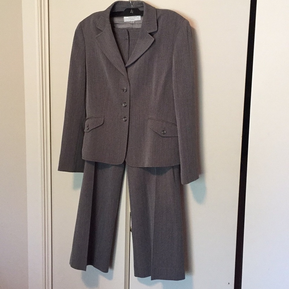 Tahari size 12 petite business suit women’s